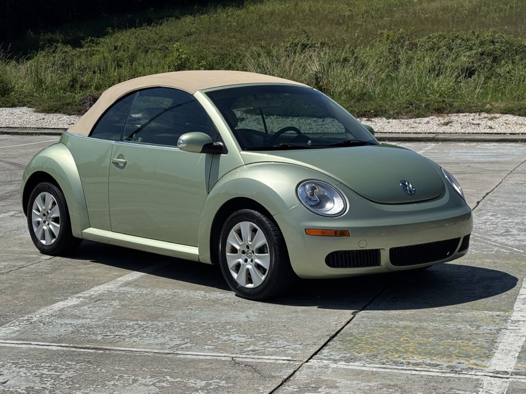 2009 Volkswagen Beetle Image 3