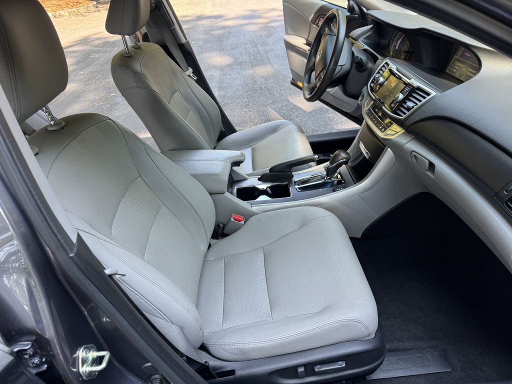 2014 Honda Accord Image 10