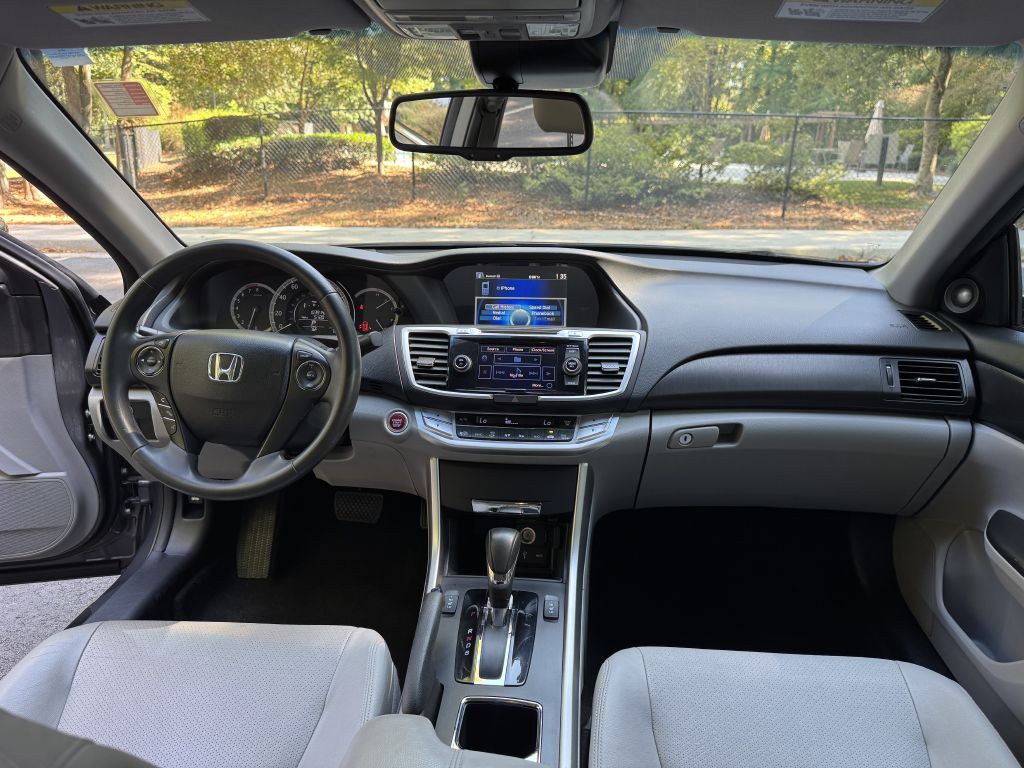 2014 Honda Accord Image 11