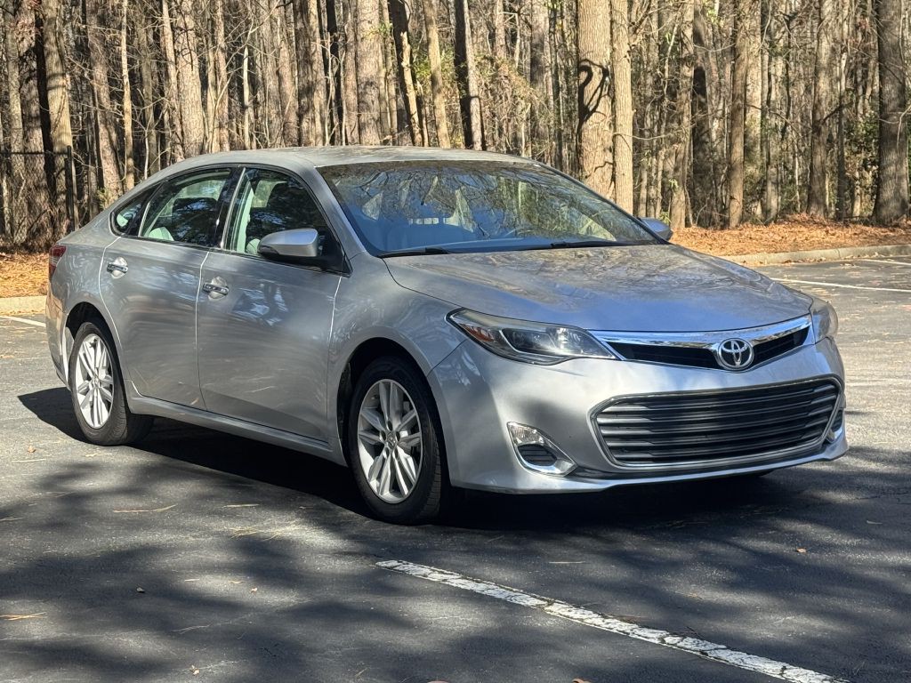 2013 Toyota Avalon Image 3