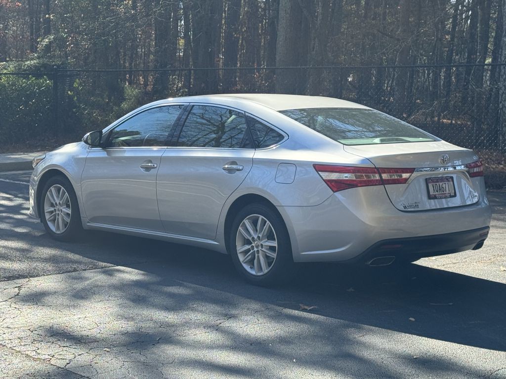 2013 Toyota Avalon Image 6