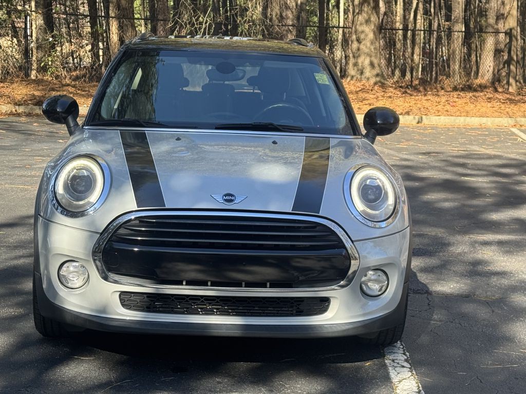 2016 MINI Cooper Image 2