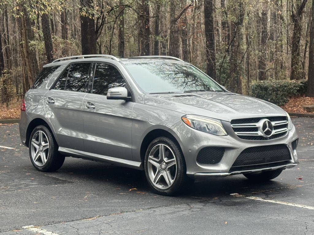 2016 Mercedes-Benz GLE-Class Image 3