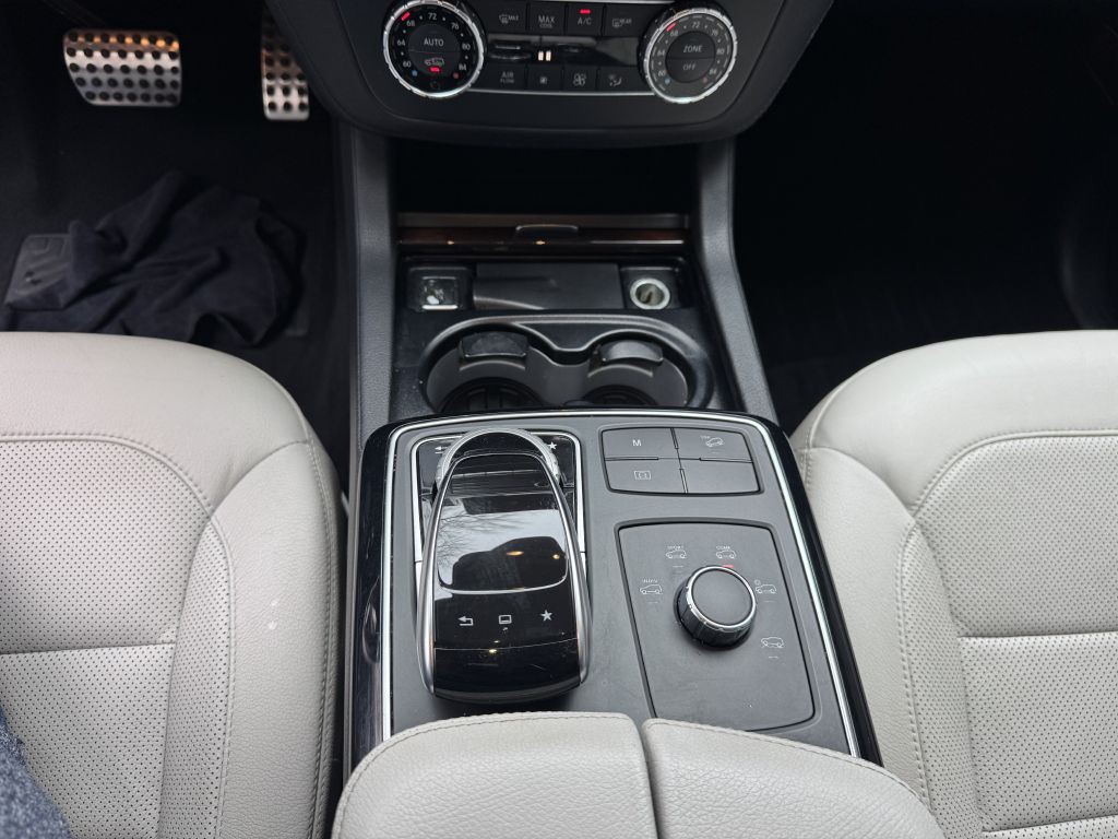 2016 Mercedes-Benz GLE-Class Image 18