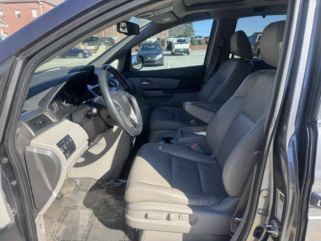 2016 Honda Odyssey Image 7