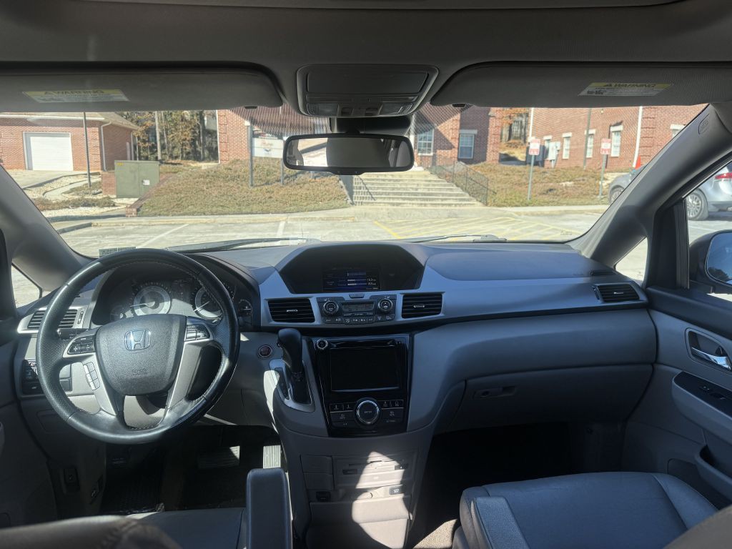 2016 Honda Odyssey Image 13