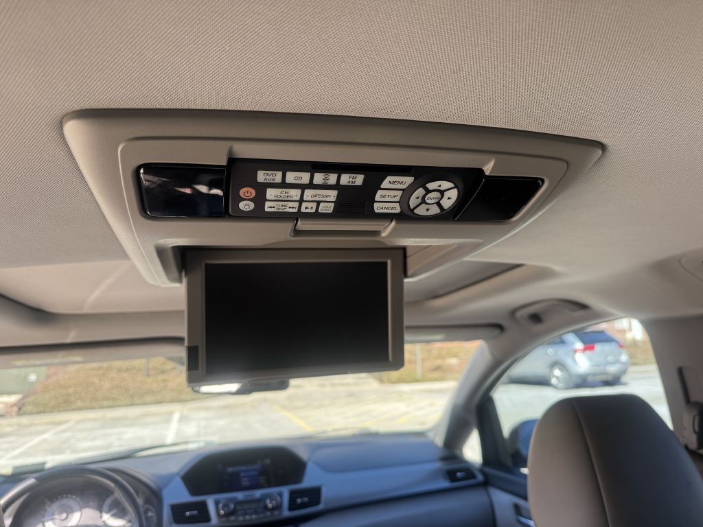 2016 Honda Odyssey Image 14