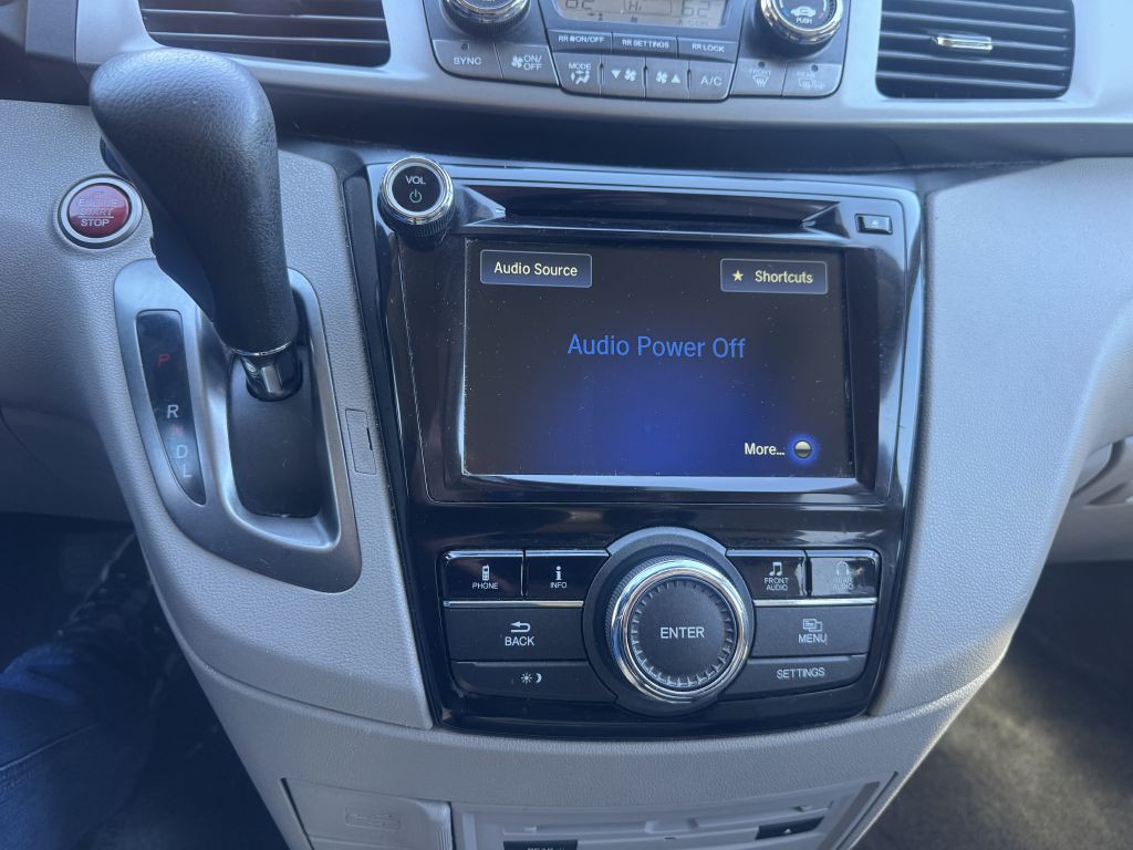 2016 Honda Odyssey Image 15