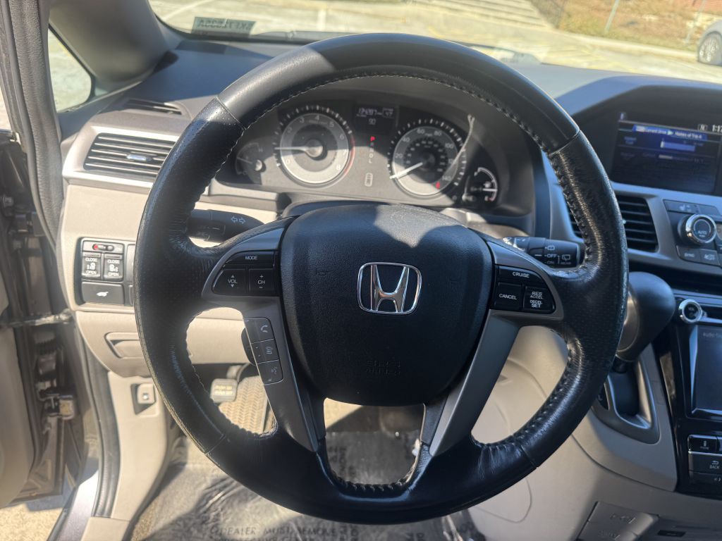 2016 Honda Odyssey Image 19