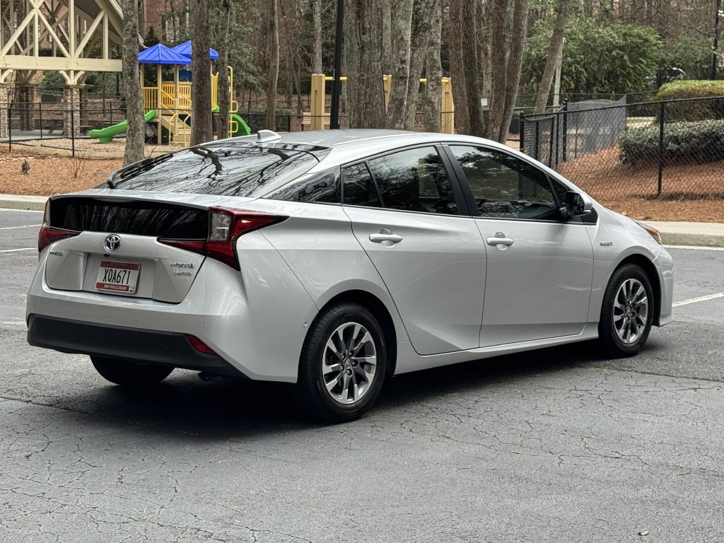 2022 Toyota Prius Image 4