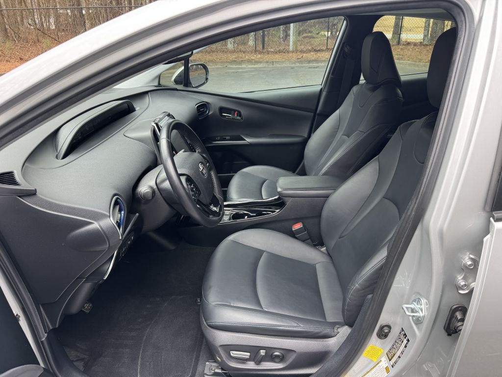 2022 Toyota Prius Image 7