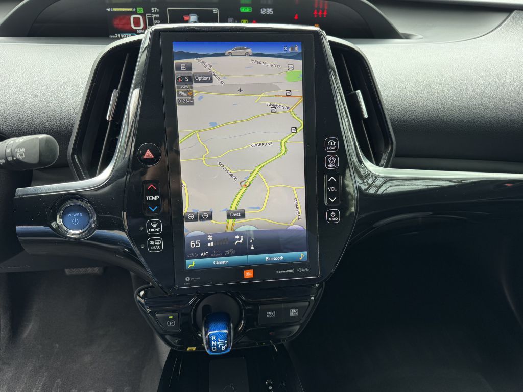 2022 Toyota Prius Image 16