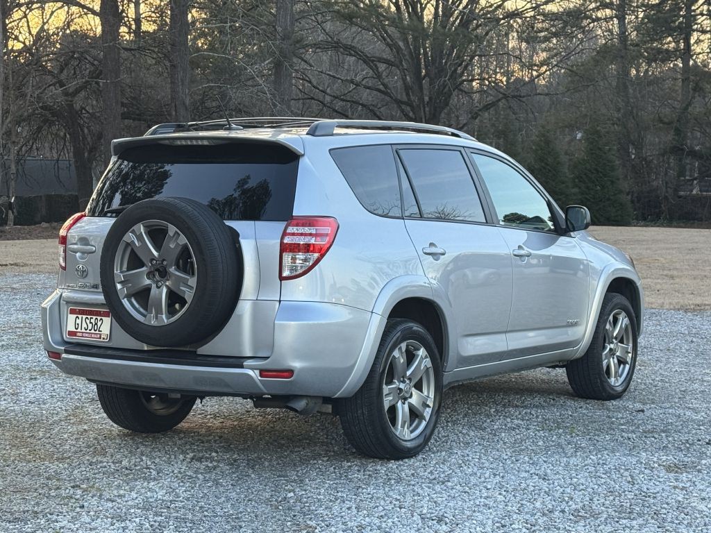 2010 Toyota Rav4 Image 4