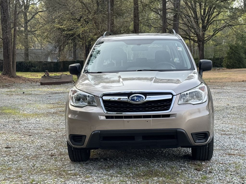 2016 Subaru Forester Image 2