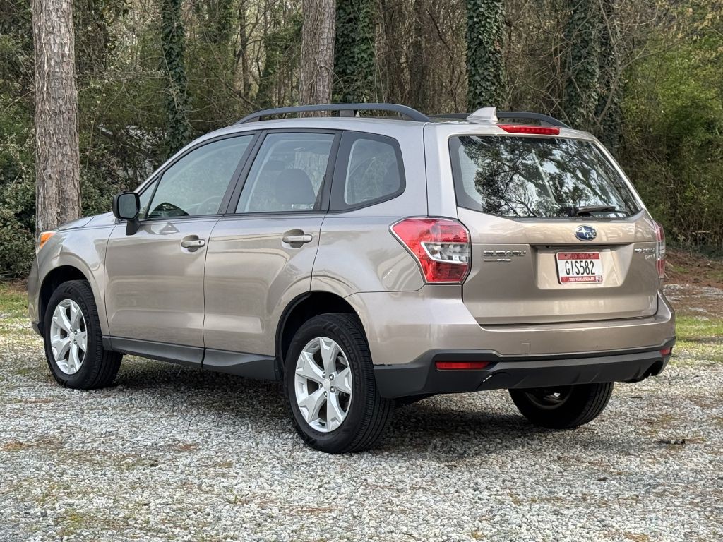 2016 Subaru Forester Image 6