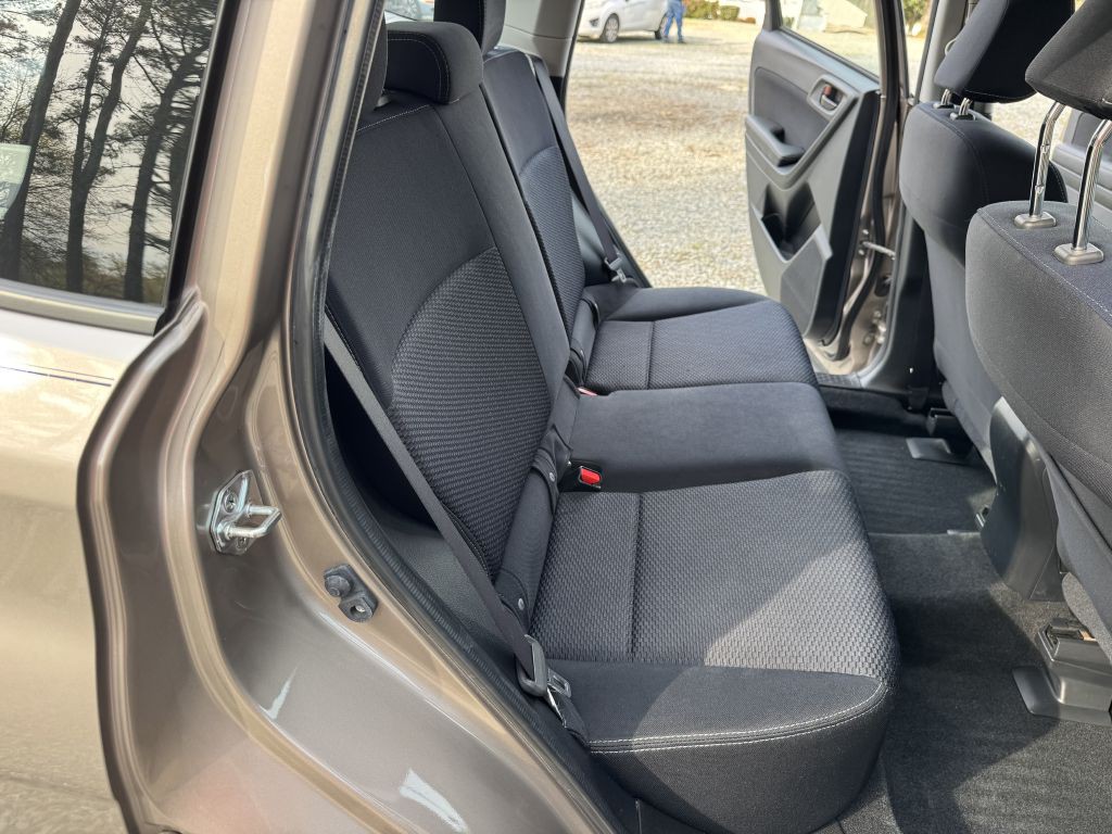 2016 Subaru Forester Image 9