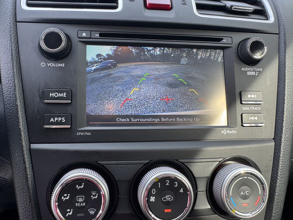 2016 Subaru Forester Image 14