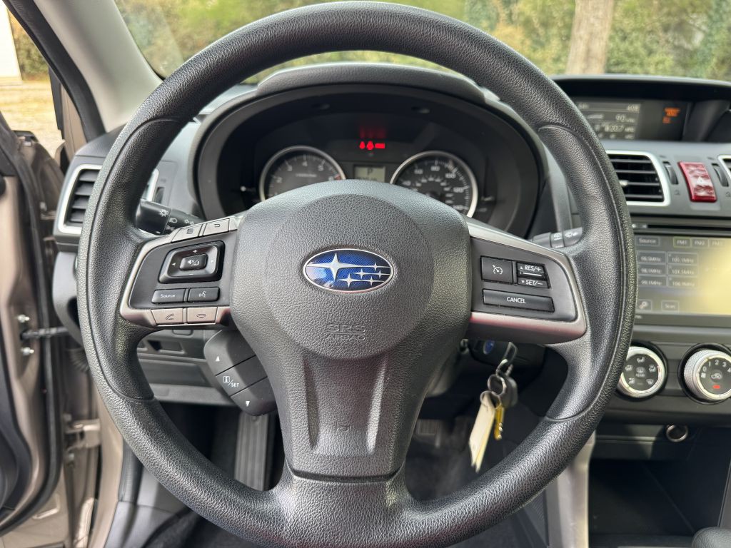 2016 Subaru Forester Image 15