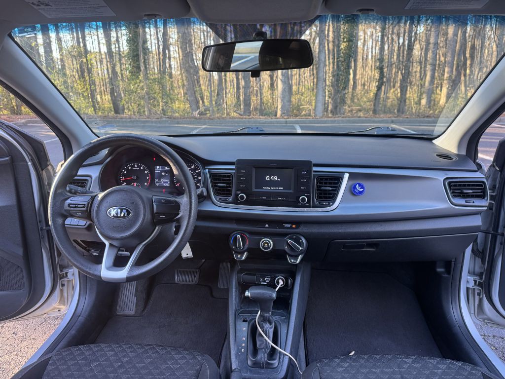 2018 Kia Rio Image 11