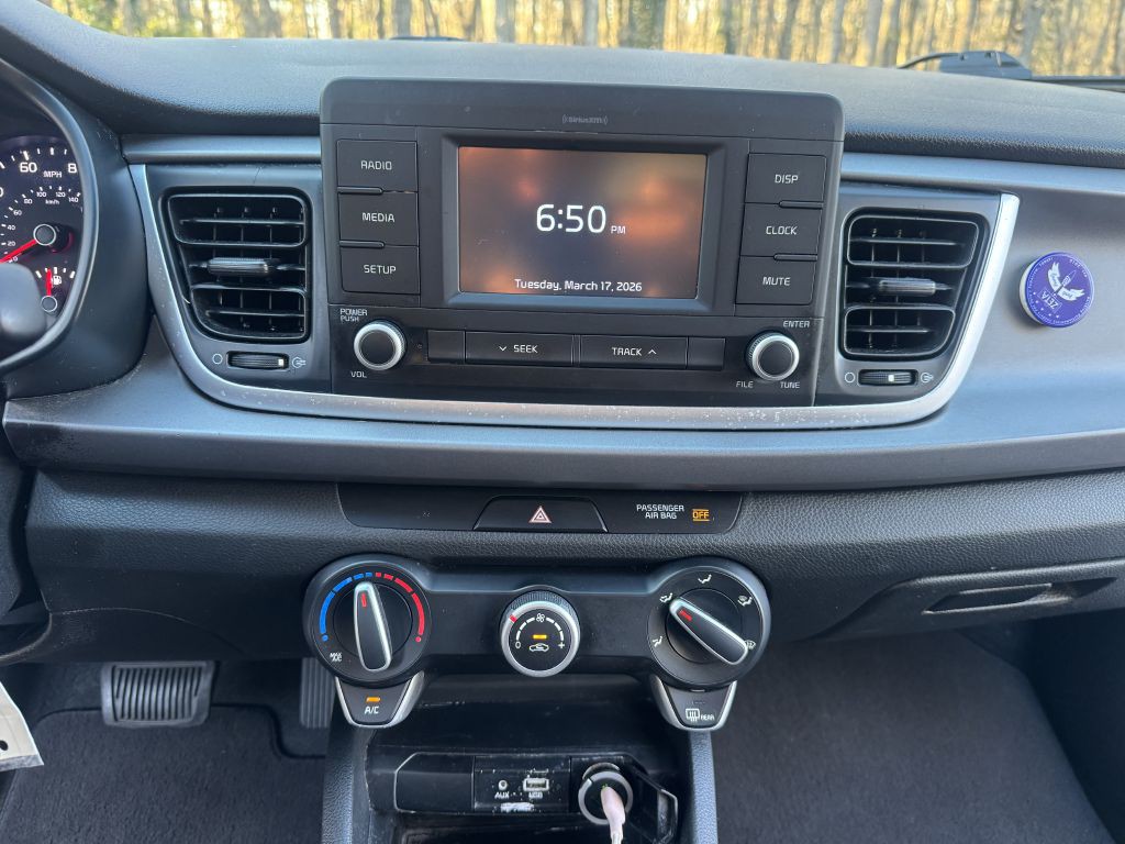 2018 Kia Rio Image 14