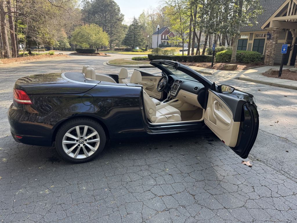 2014 Volkswagen Eos Image 8