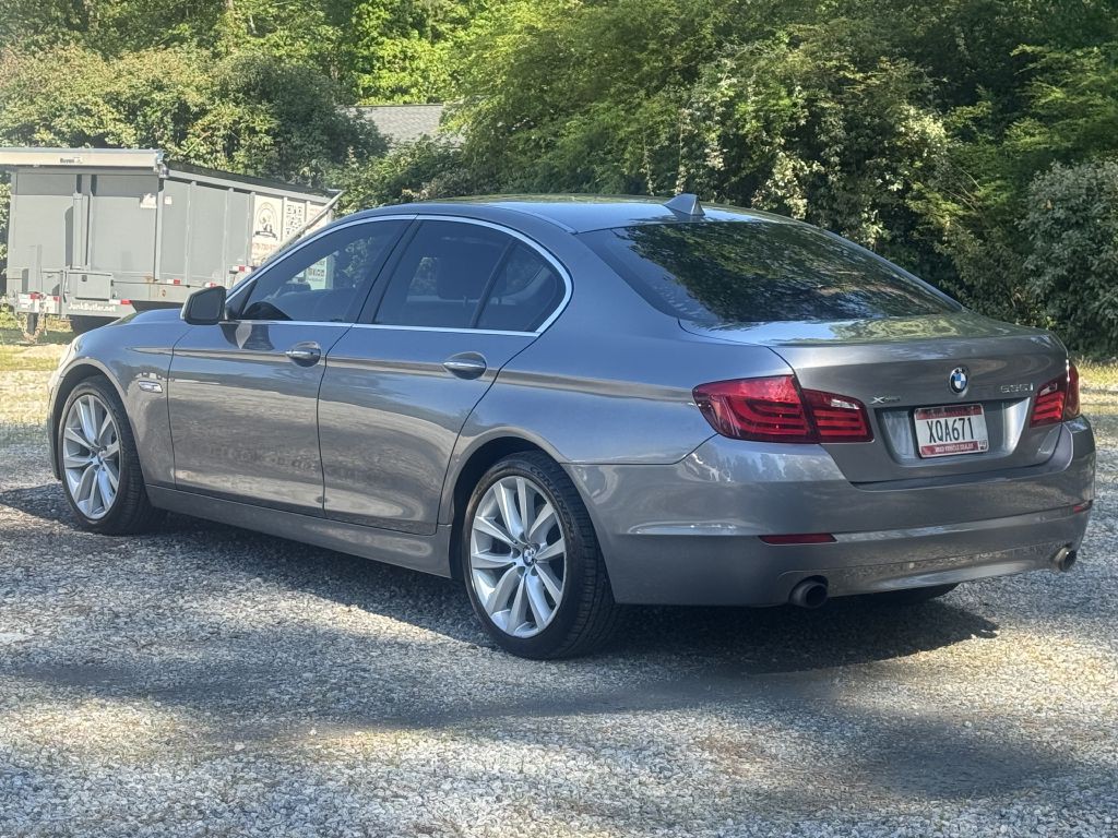 2013 BMW 5 Series Image 6