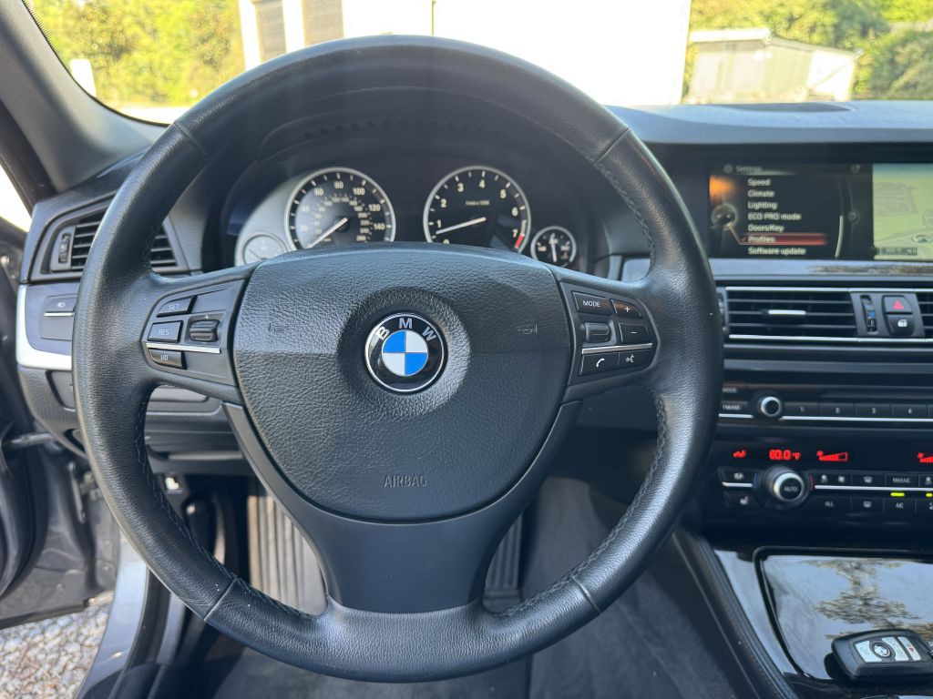 2013 BMW 5 Series Image 15
