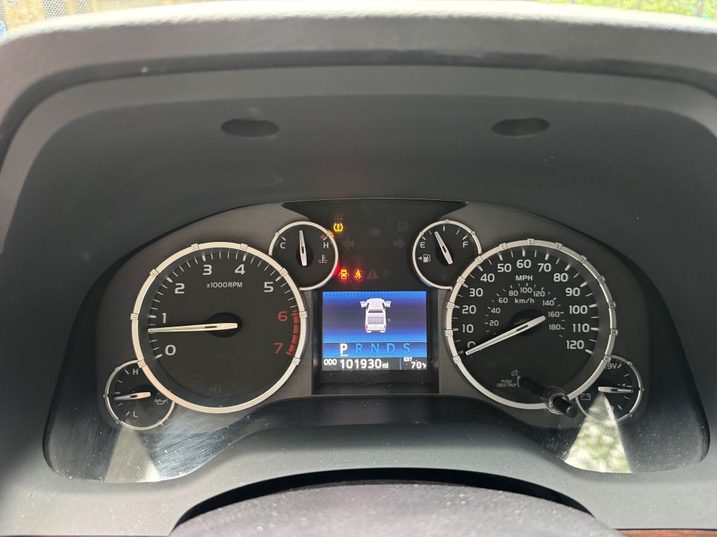 2015 Toyota Tundra Image 13