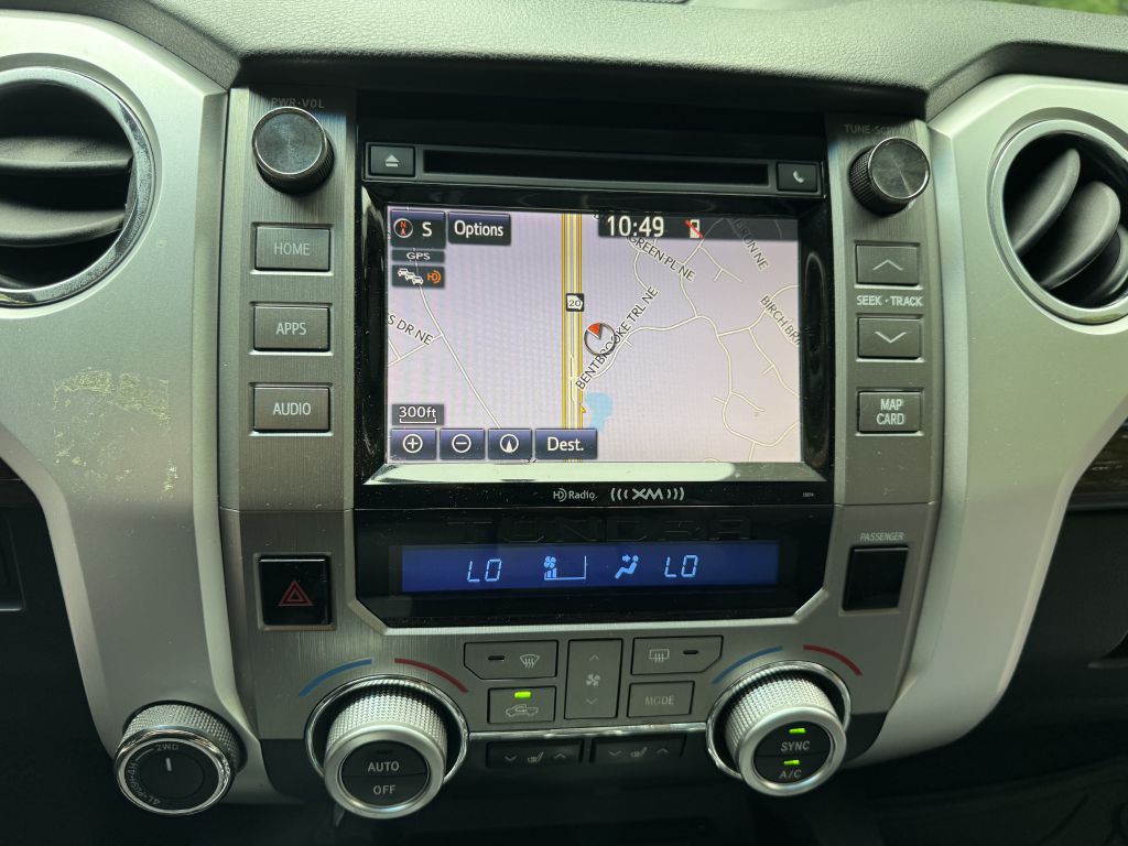2015 Toyota Tundra Image 15