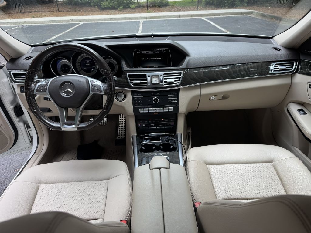 2016 Mercedes-Benz E-Class Image 12