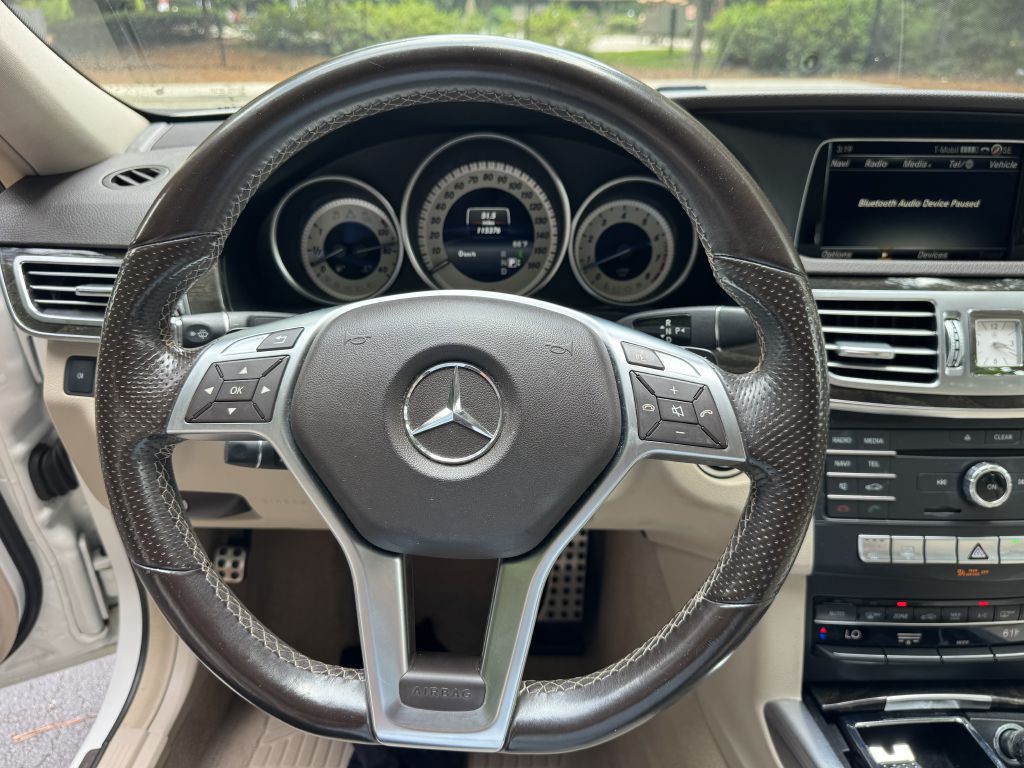 2016 Mercedes-Benz E-Class Image 14