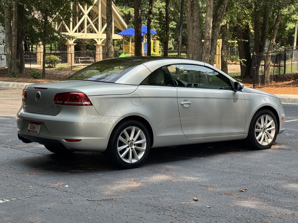2012 Volkswagen Eos Image 4