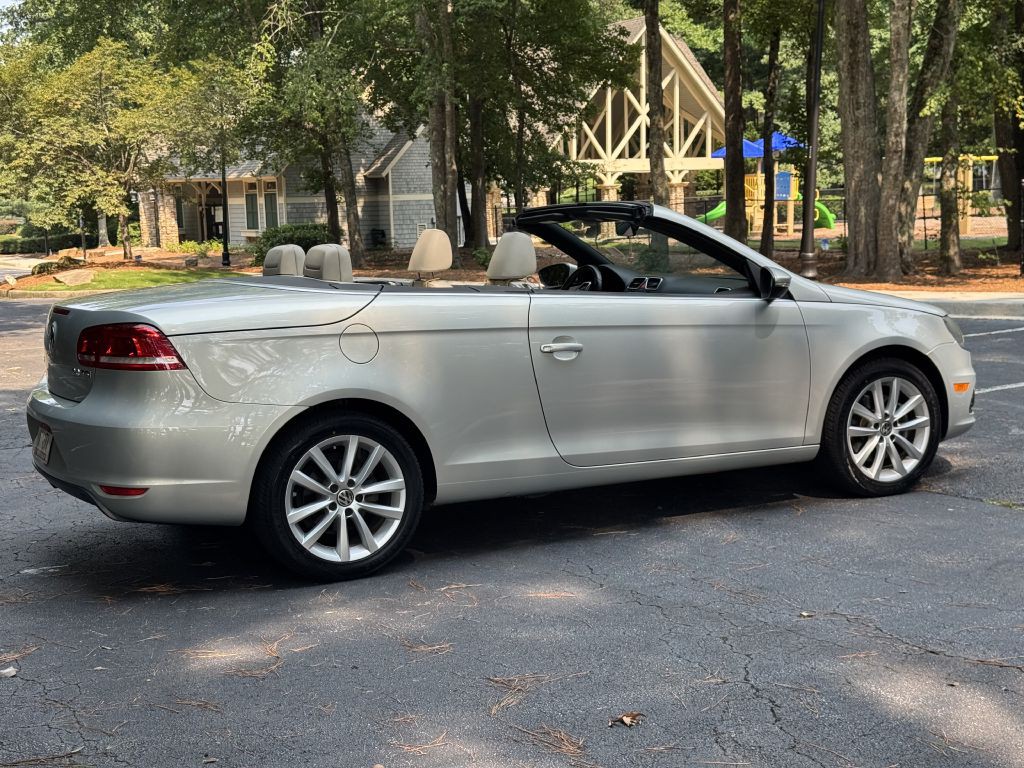 2012 Volkswagen Eos Image 7