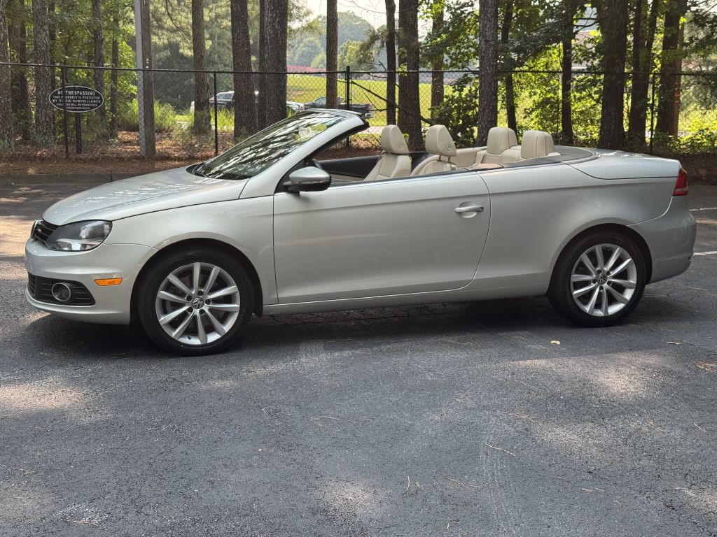 2012 Volkswagen Eos Image 8