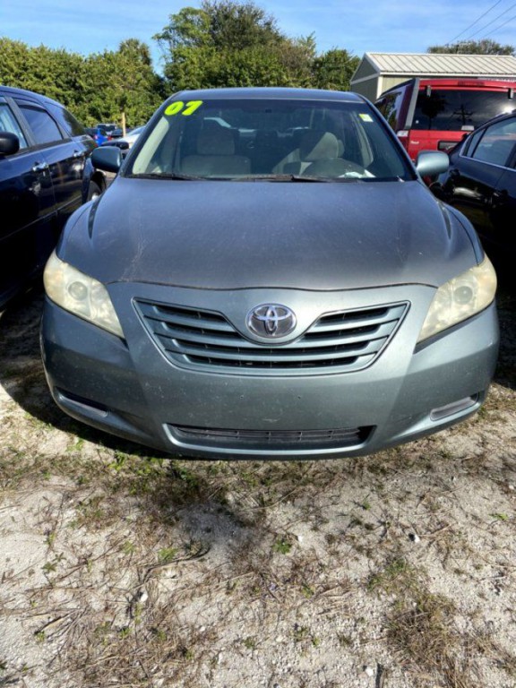 2007 Toyota Camry Image 2
