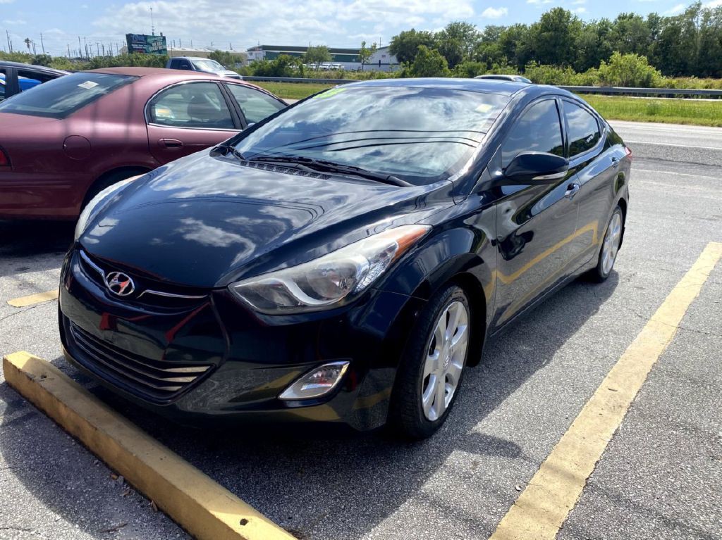 2013 Hyundai Elantra Image 4