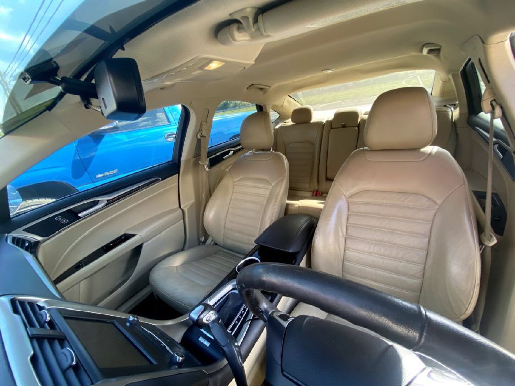 2014 Ford Fusion Image 8
