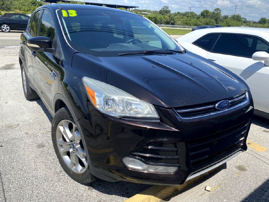 2013 Ford Escape Image 2