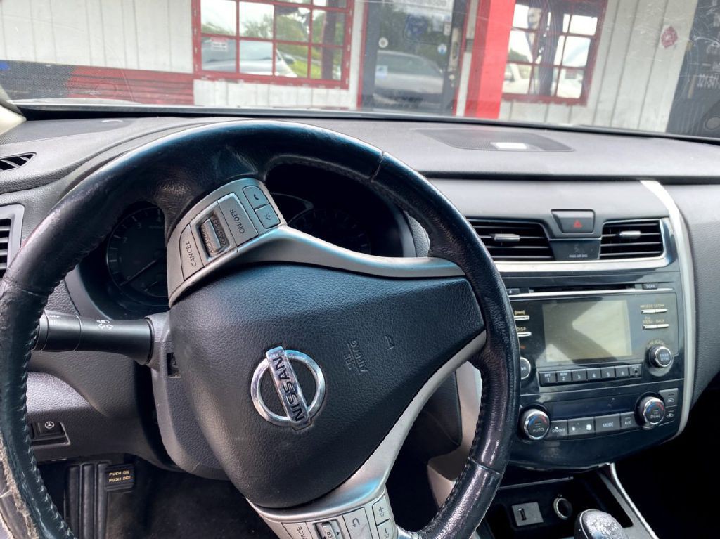 2013 Nissan Altima Image 7
