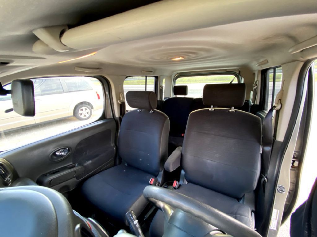 2009 Nissan Cube Image 8