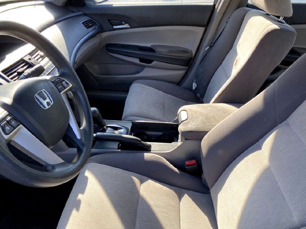 2008 Honda Accord Image 4