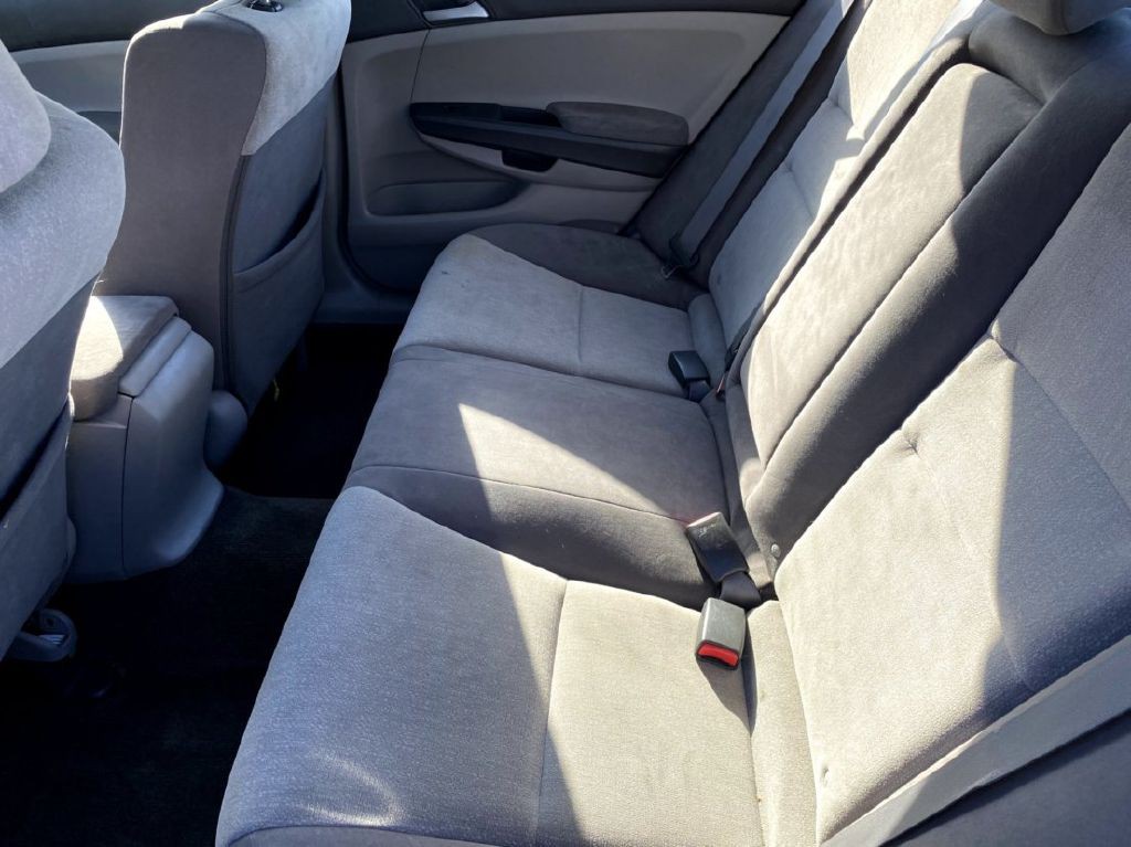 2008 Honda Accord Image 7