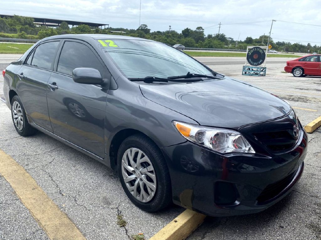 2012 Toyota Corolla Image 1