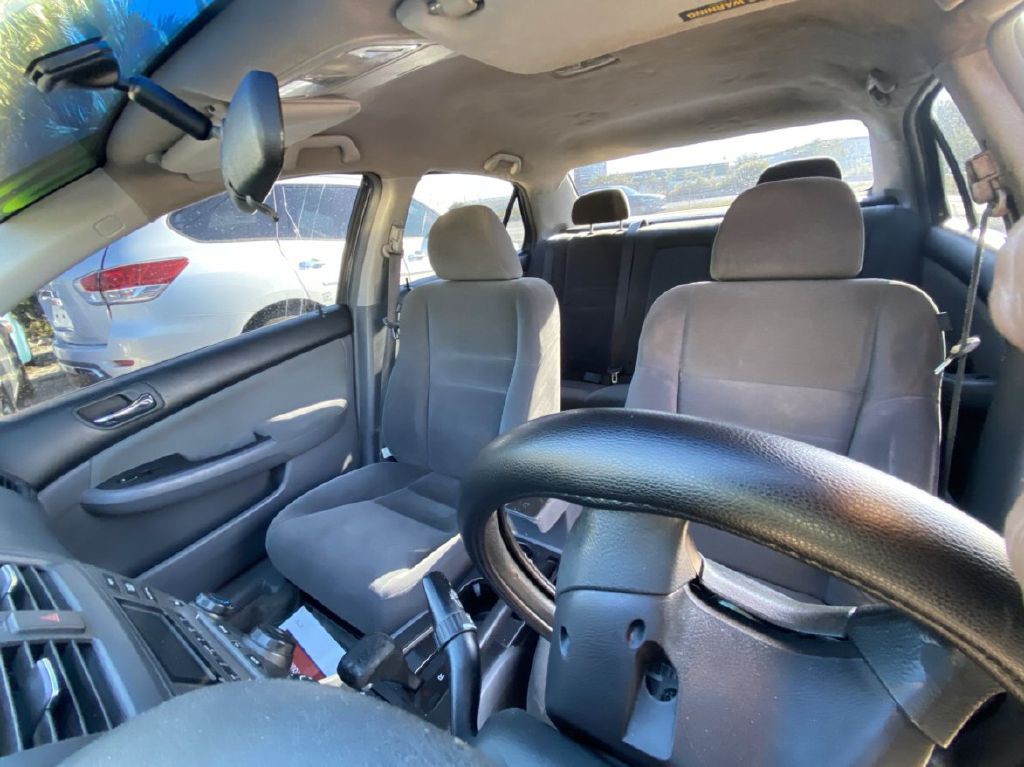 2007 Honda Accord Image 6