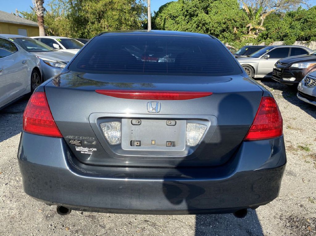 2007 Honda Accord Image 10