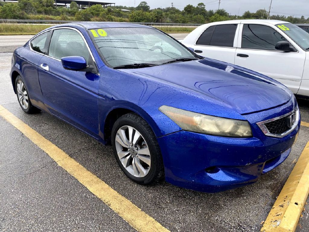 2010 Honda Accord Image 2