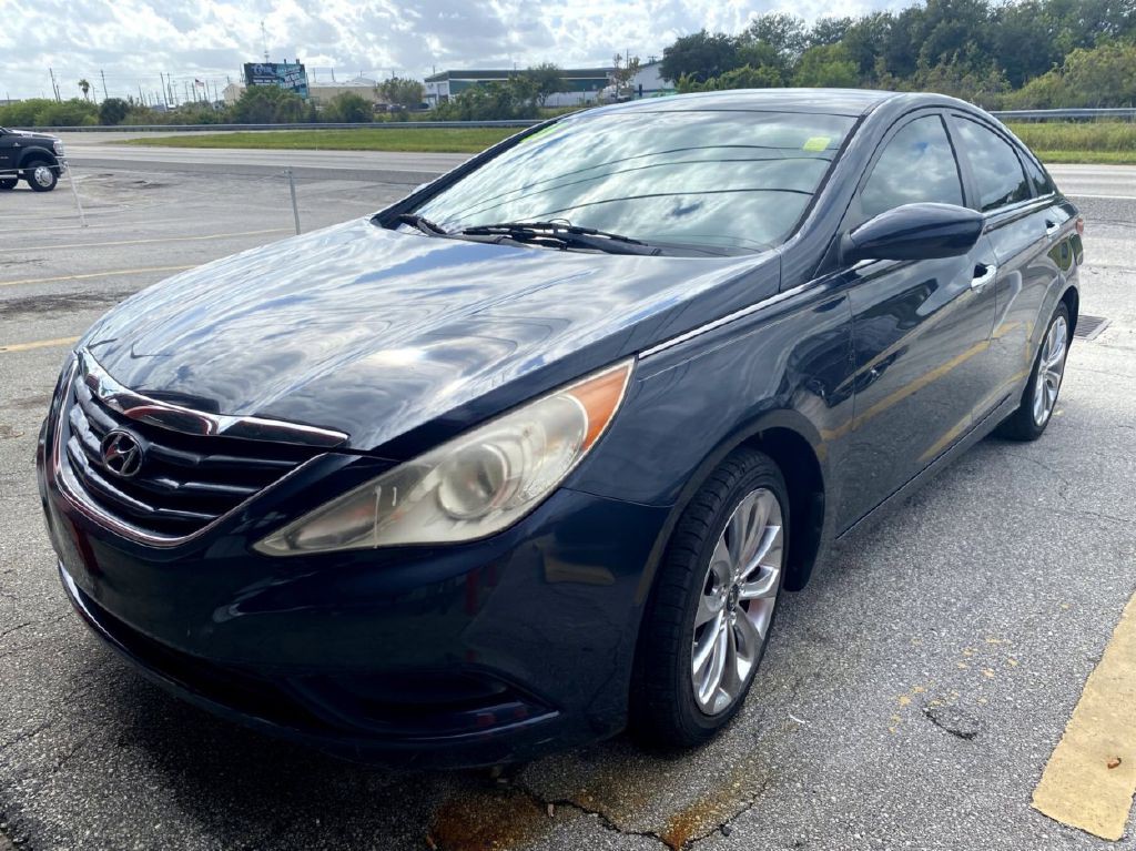 2011 Hyundai Sonata Image 4
