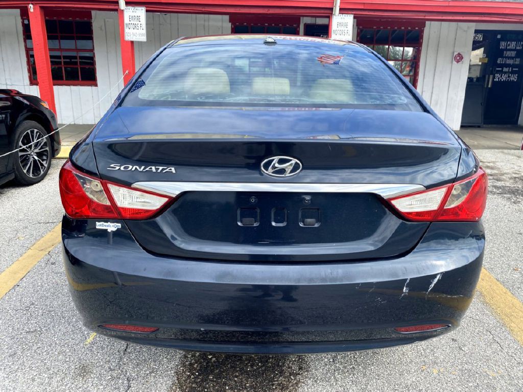 2011 Hyundai Sonata Image 11