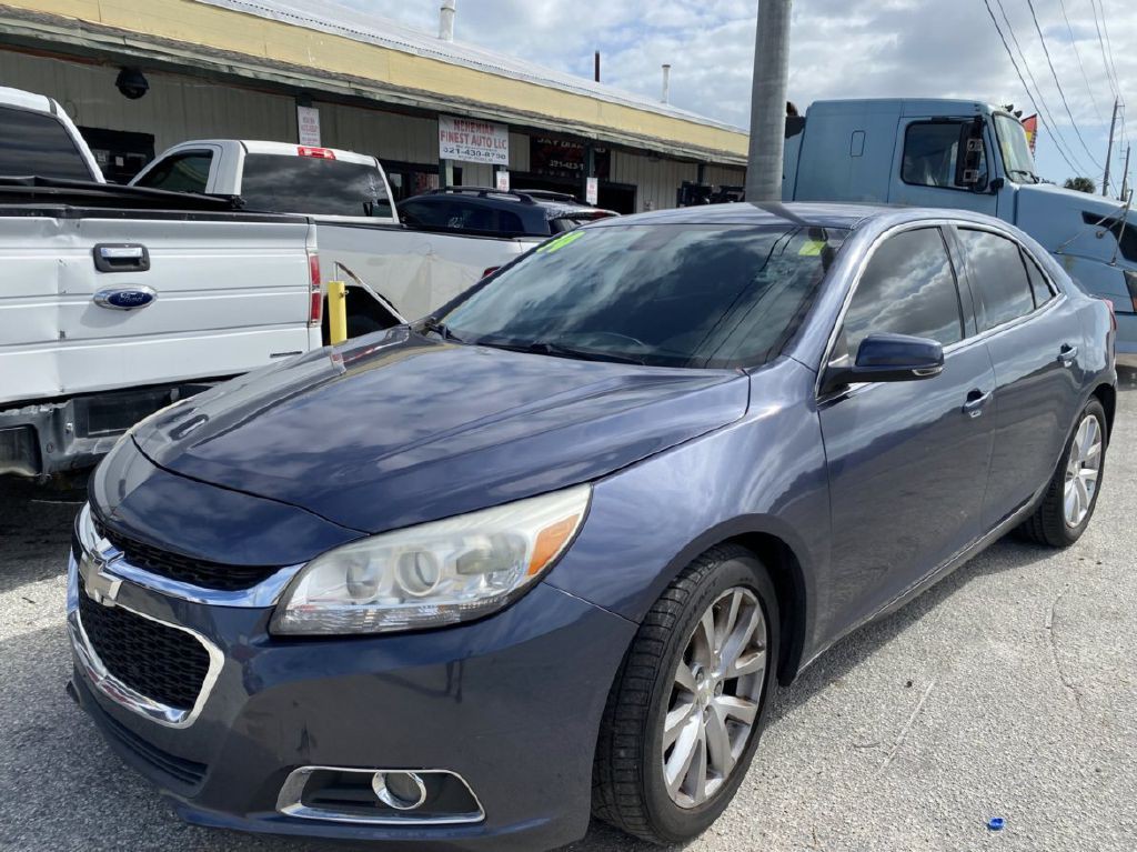 2014 Chevrolet Malibu Image 3