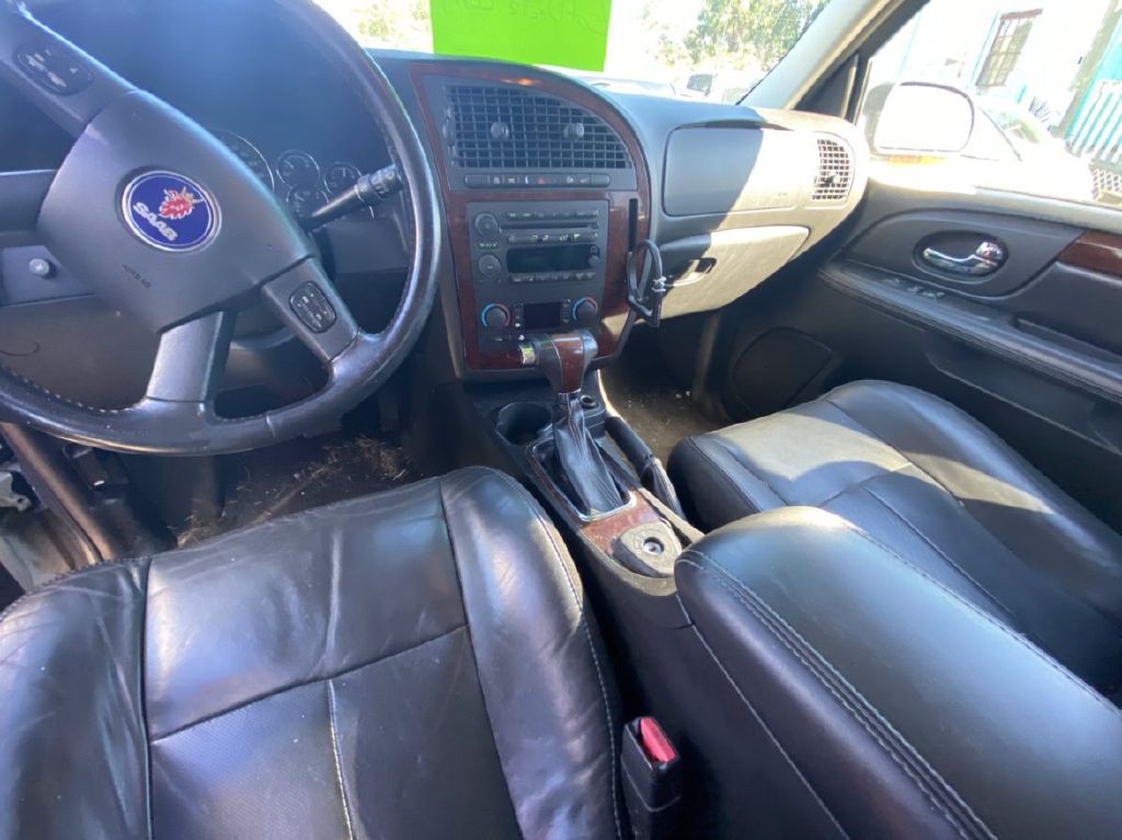 2005 Saab 9-7X Image 5
